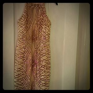 Quiz Rose Gold Fishtail Maxi Dress
